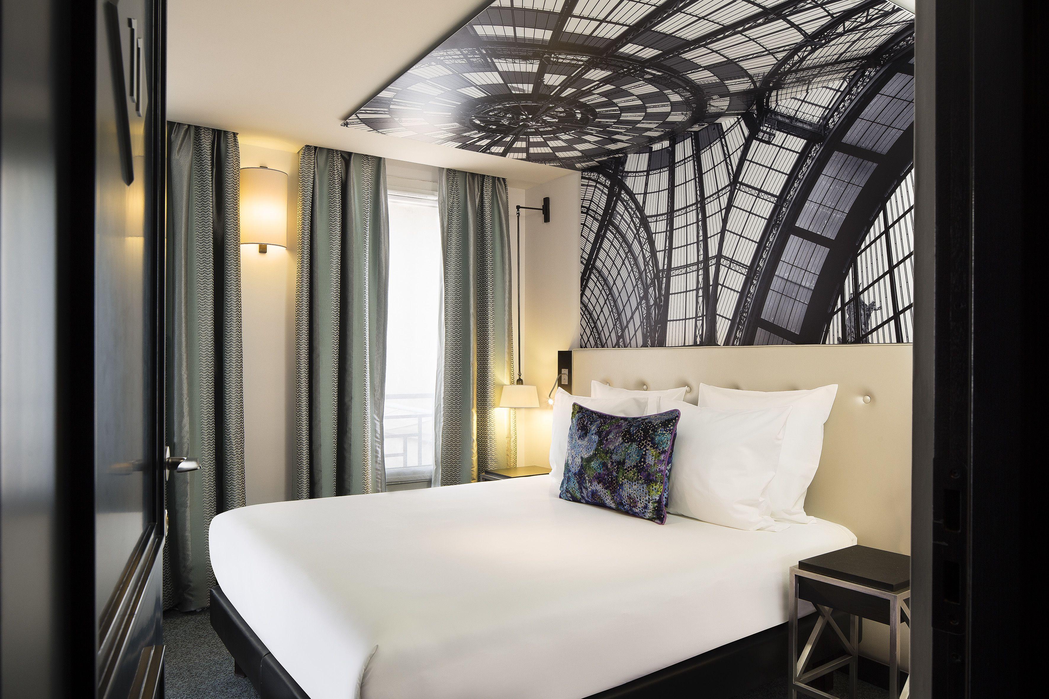 Gustave 4* Parigi